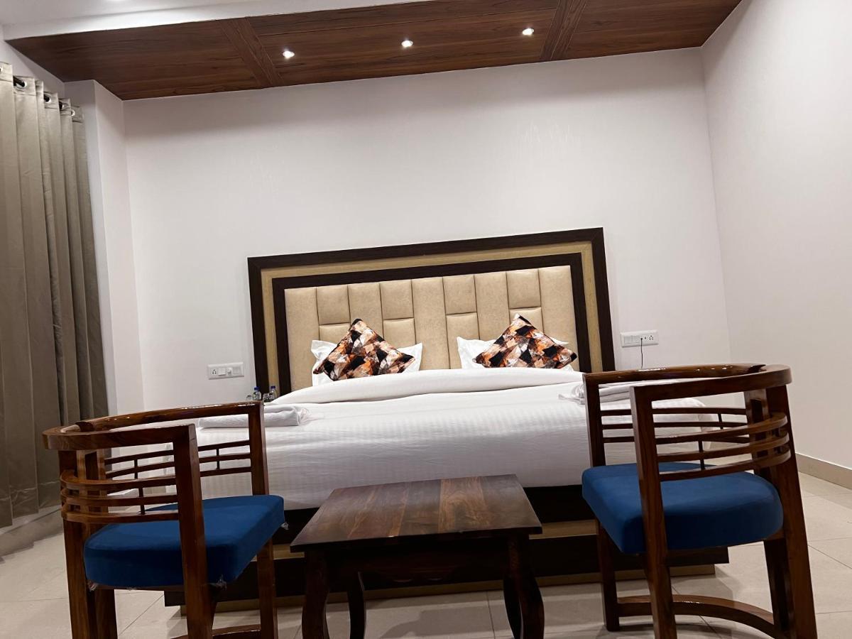 Hotel Himalayan Heritage Sarahan Luaran gambar